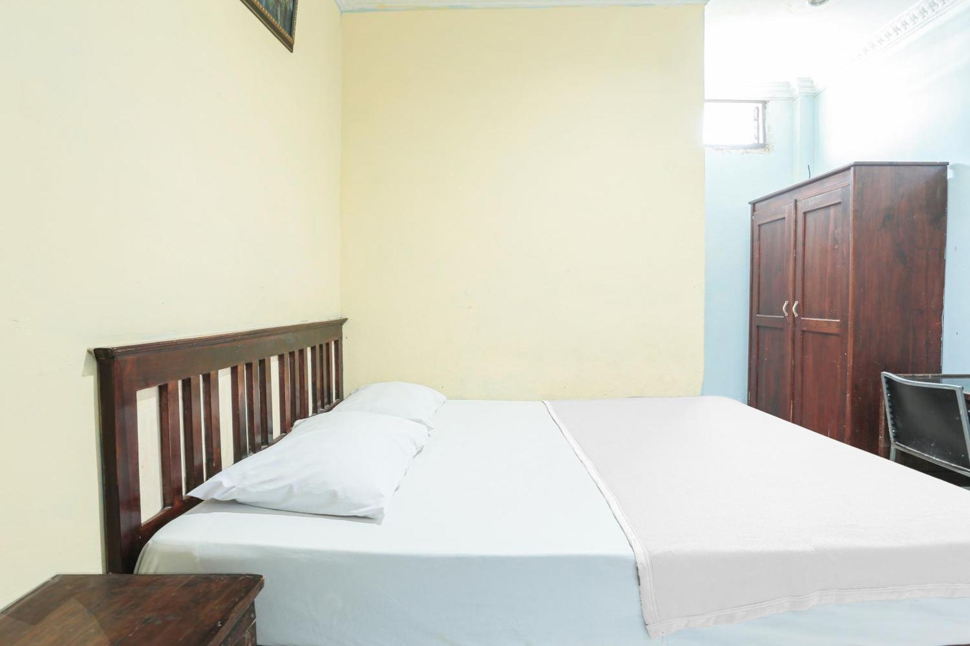 Oyo 93046 Hotel Fortuna Parepare Exteriér fotografie