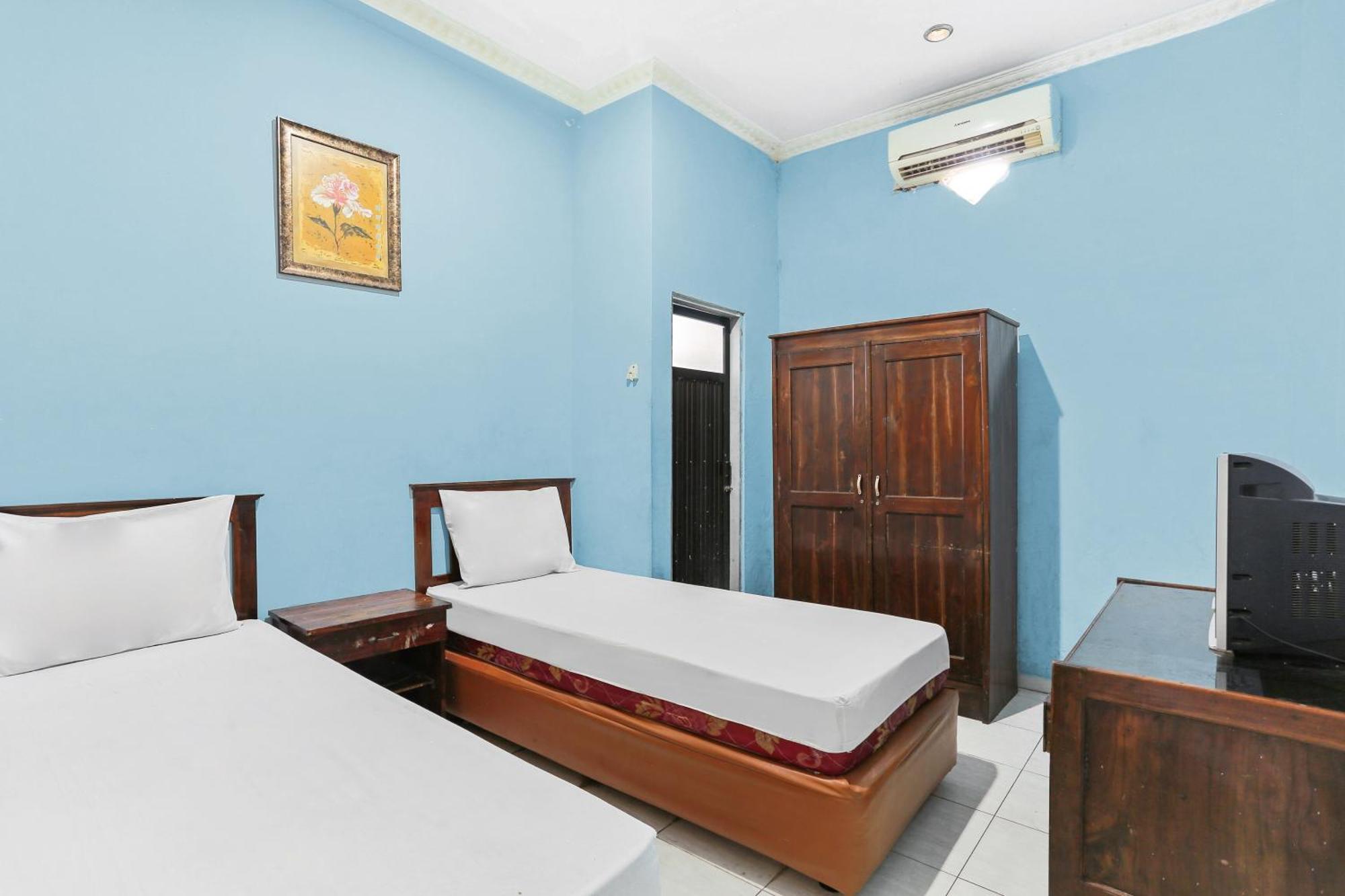 Oyo 93046 Hotel Fortuna Parepare Exteriér fotografie