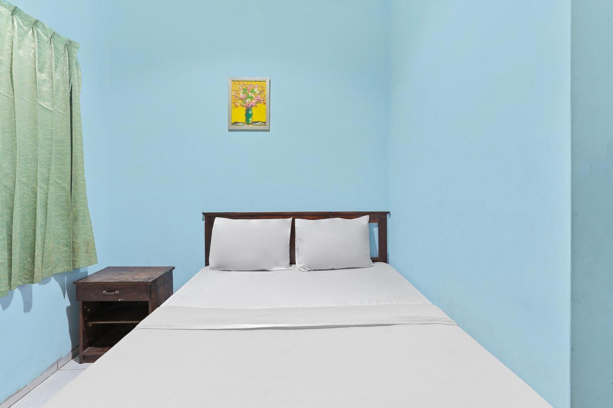 Oyo 93046 Hotel Fortuna Parepare Exteriér fotografie