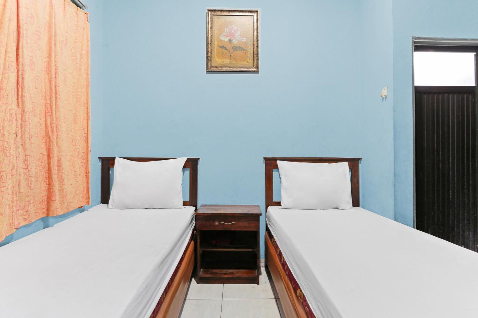 Oyo 93046 Hotel Fortuna Parepare Exteriér fotografie